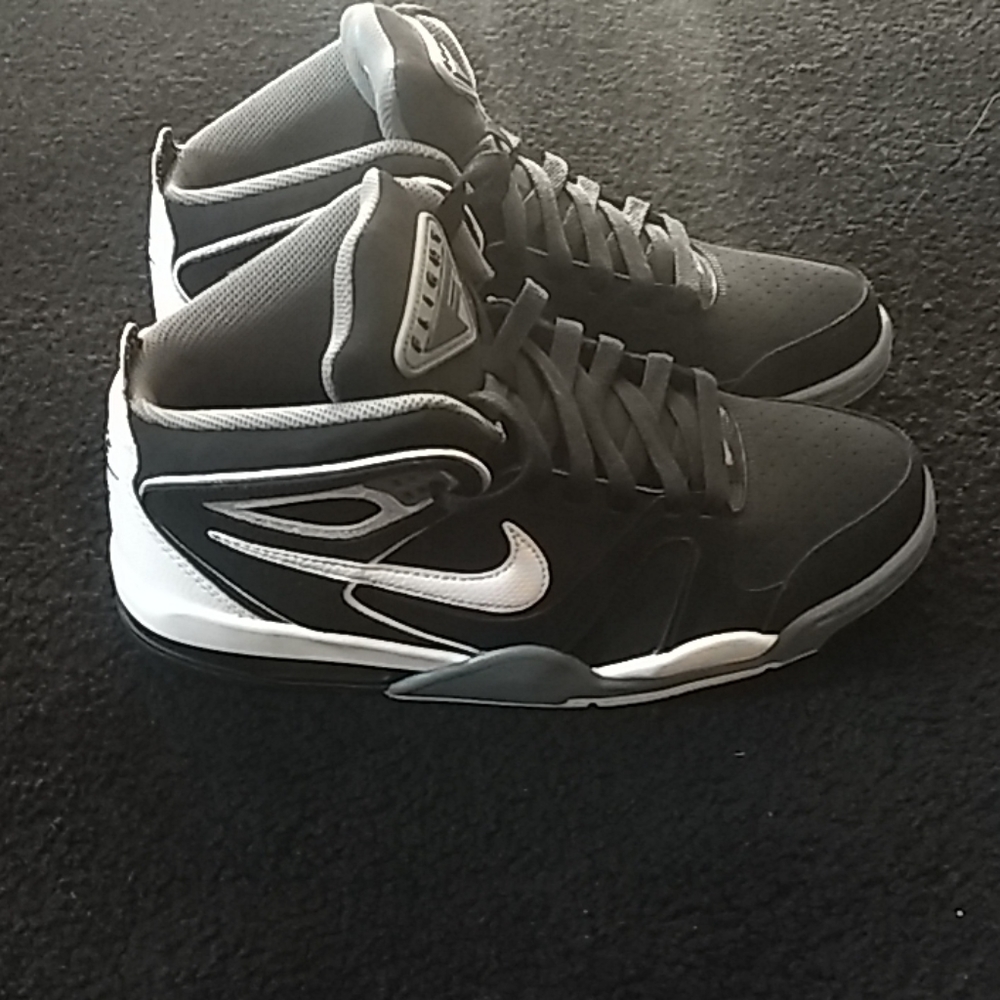 Nike Air Flight Falcon Size Men's 8.5
